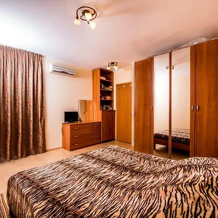 Apartment Beachfront